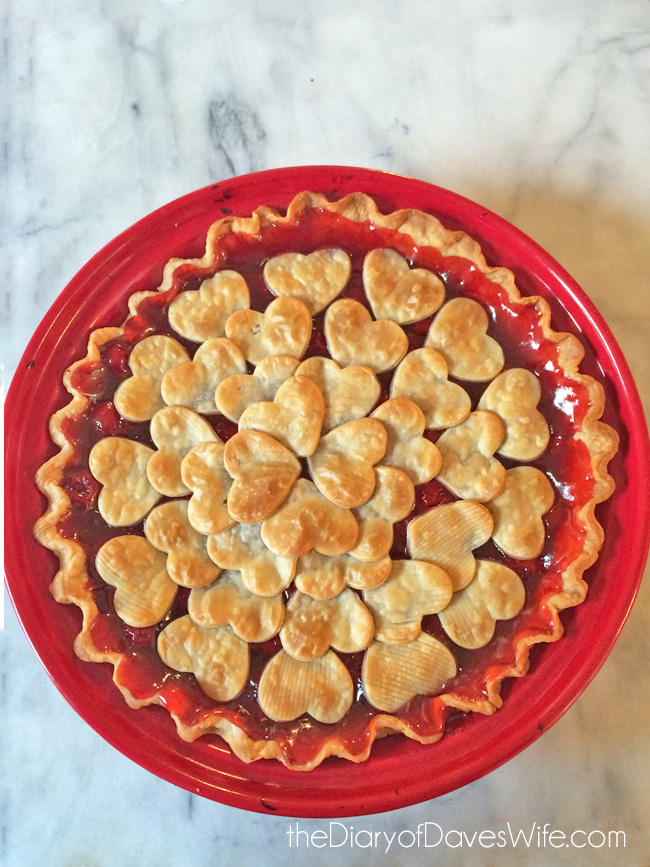 valentine-cherry-pie