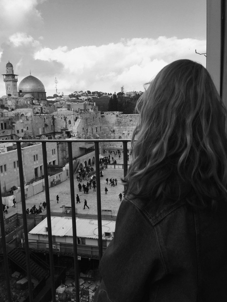 Processed with VSCOcam with 1 preset