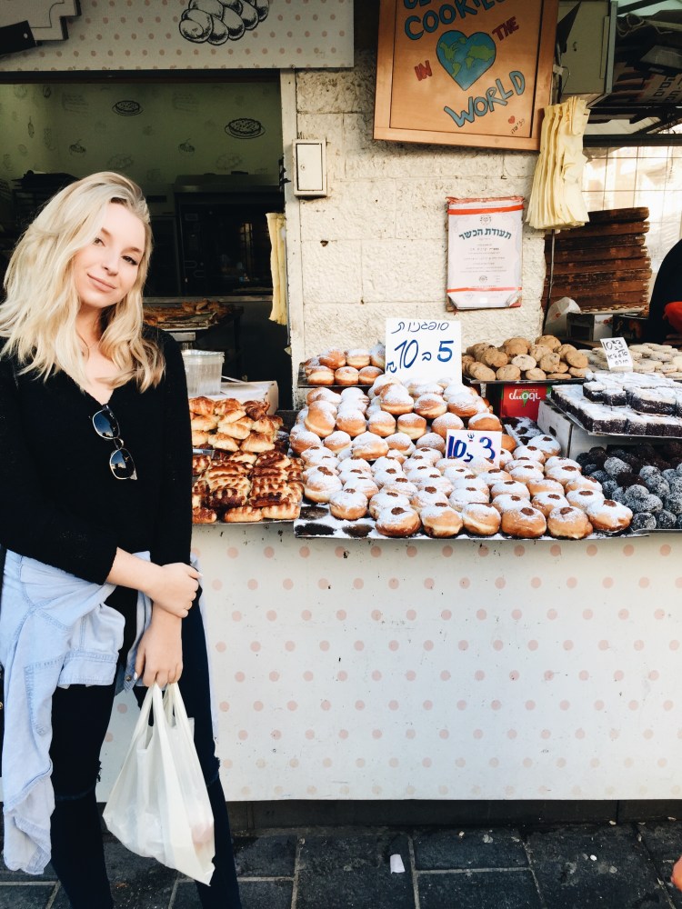 Processed with VSCOcam with a6 preset