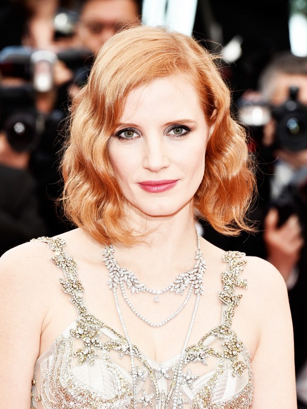 the-best-beauty-looks-on-the-cannes-red-carpet-1767304-1463077574-600x0c