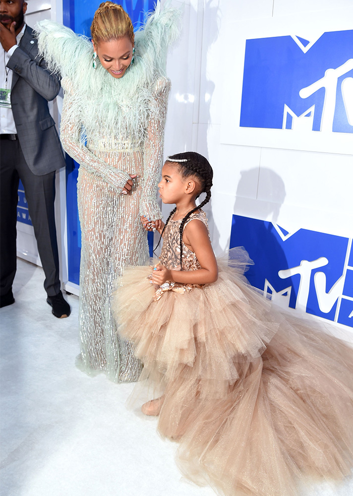 mtv-vma-2016-best-dressed-blue-ivy1