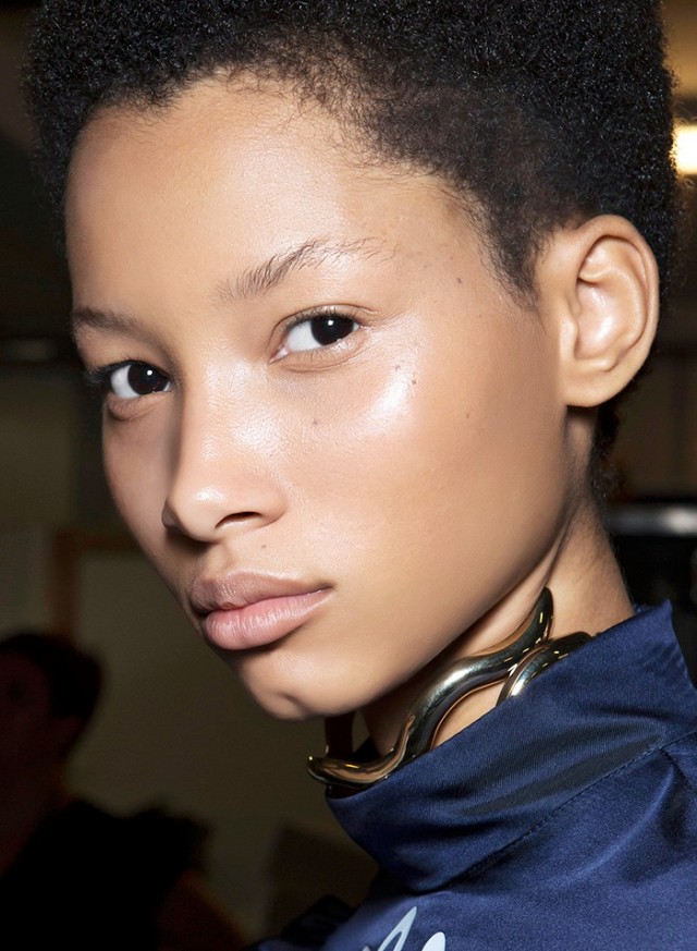 makeup-artists-agree-these-are-the-most-important-fall-beauty-trends-1901509-1473793977-640x0c
