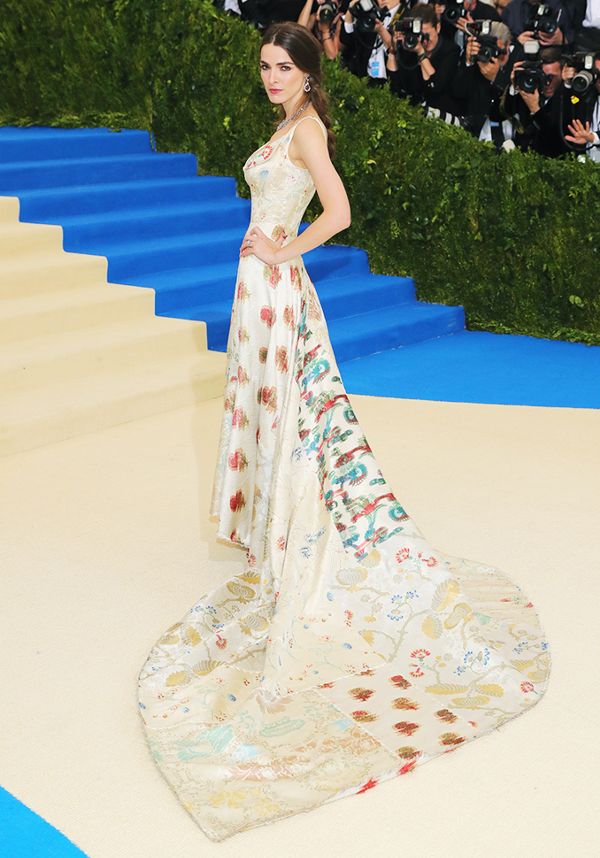 met-gala-red-carpet-2017-222857-1493677402731-image-600x0c