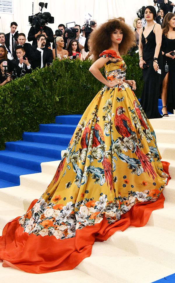 met-gala-red-carpet-2017-222857-1493686480494-image-600x0c